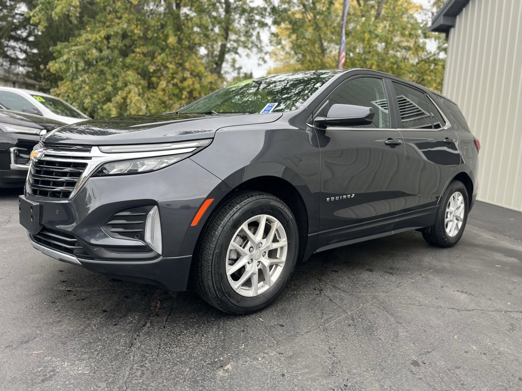 2023 Chevrolet Equinox LT photo 3