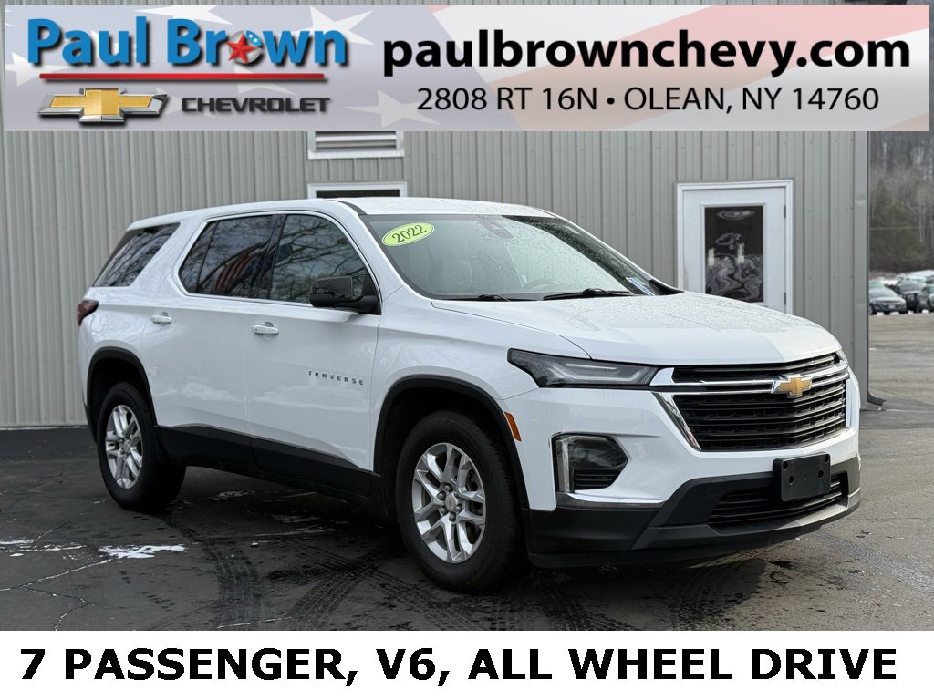 2022 Chevrolet Traverse LS's photo