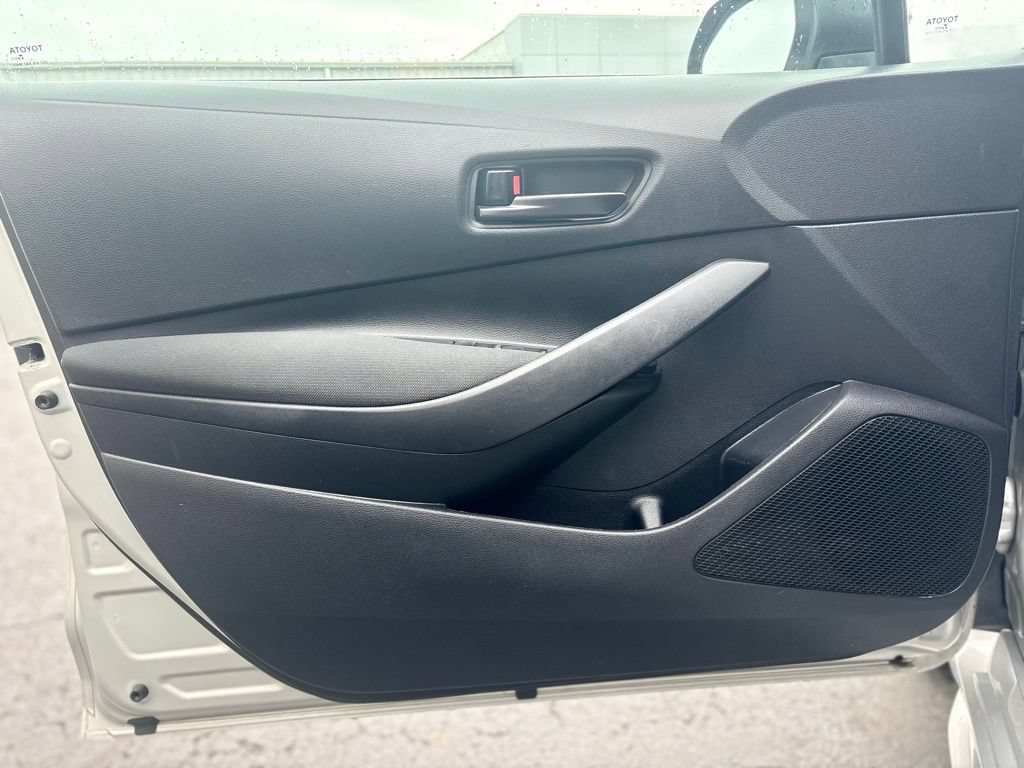 2024 Toyota Corolla LE - Photo 35