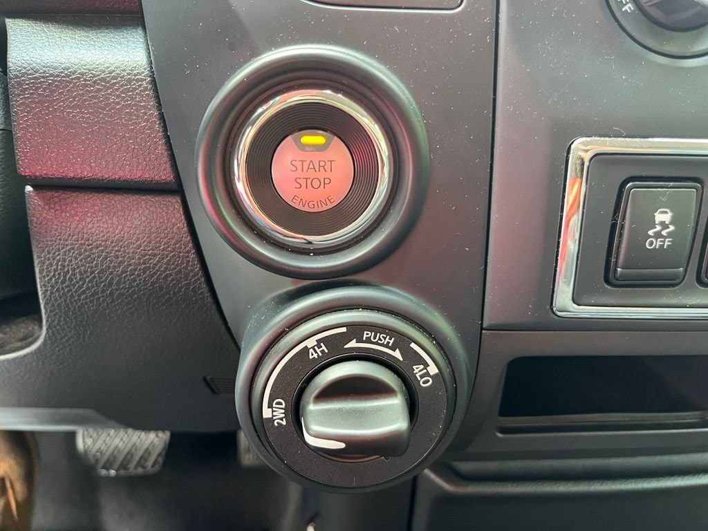 2024 Nissan Titan SV - Photo 25