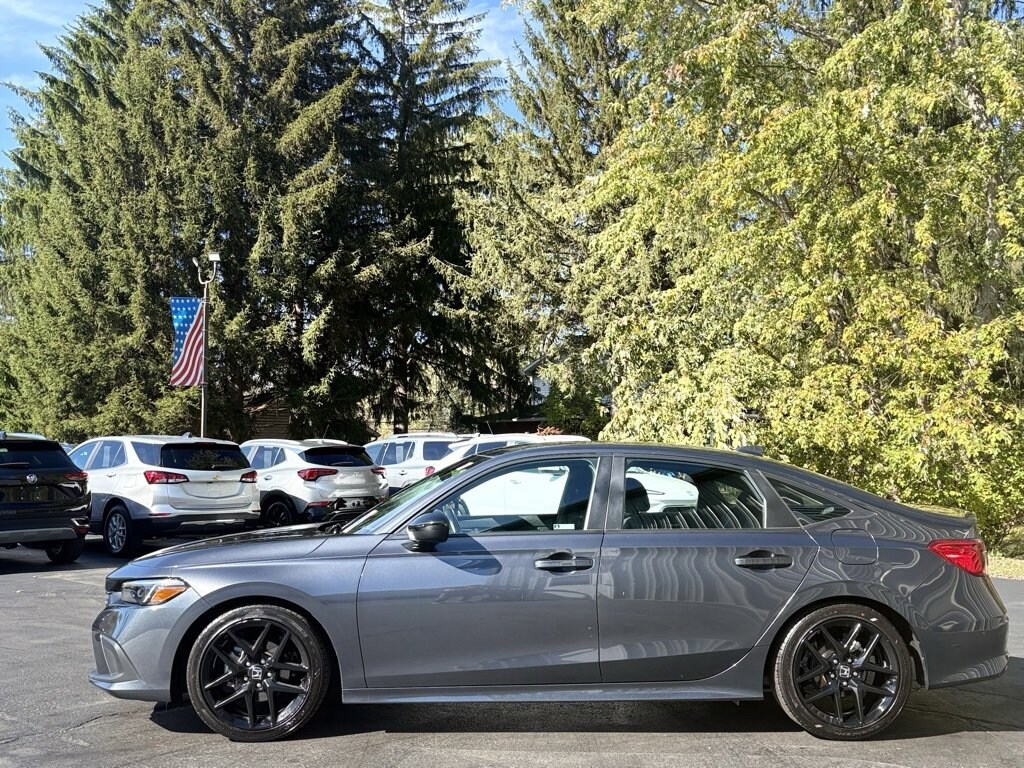 2024 Honda Civic Sport photo 4