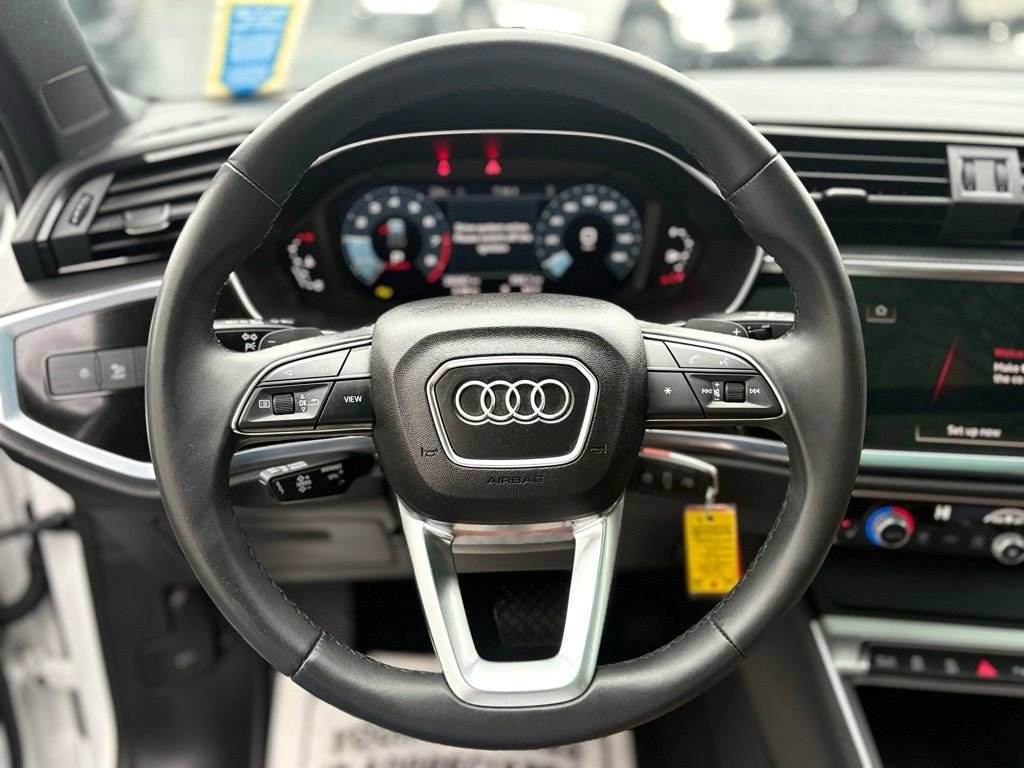 2025 Audi Q3 S Line Premium - Photo 29