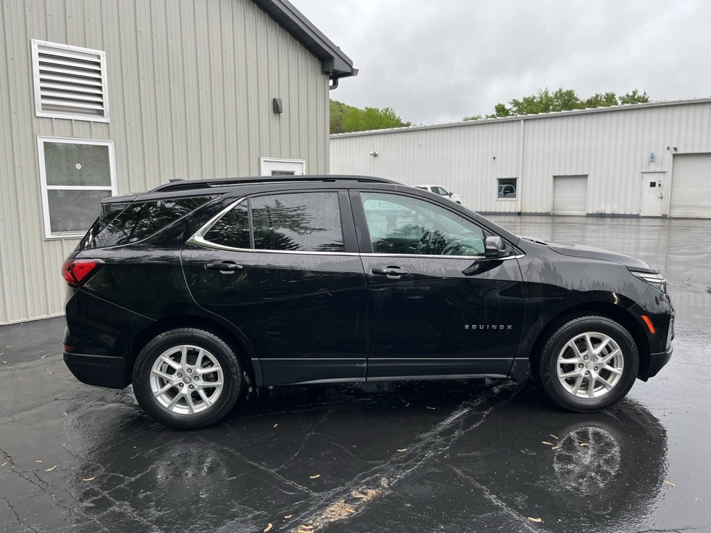 Used 2022 Chevrolet Equinox LT with VIN 3GNAXUEV8NL242774 for sale in Olean, NY