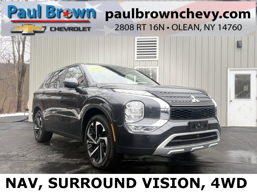 2024 Mitsubishi Outlander SE's photo