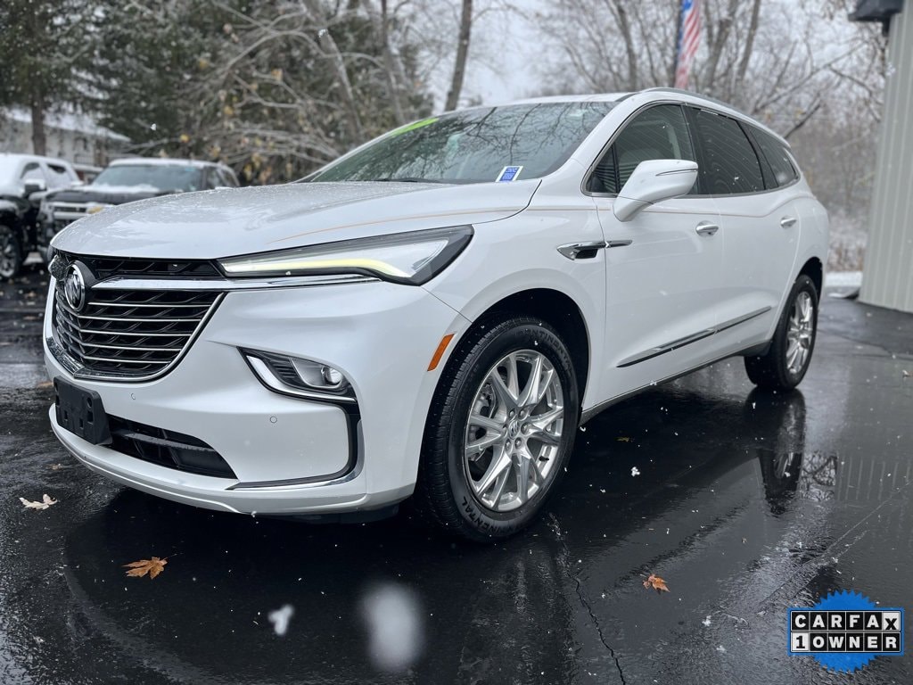 Used 2023 Buick Enclave Essence SUV
