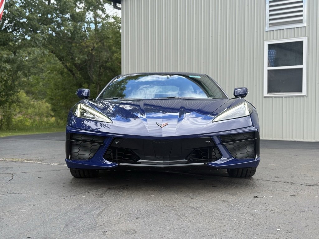 2026 Chevrolet Corvette Stingray 2LT photo 2