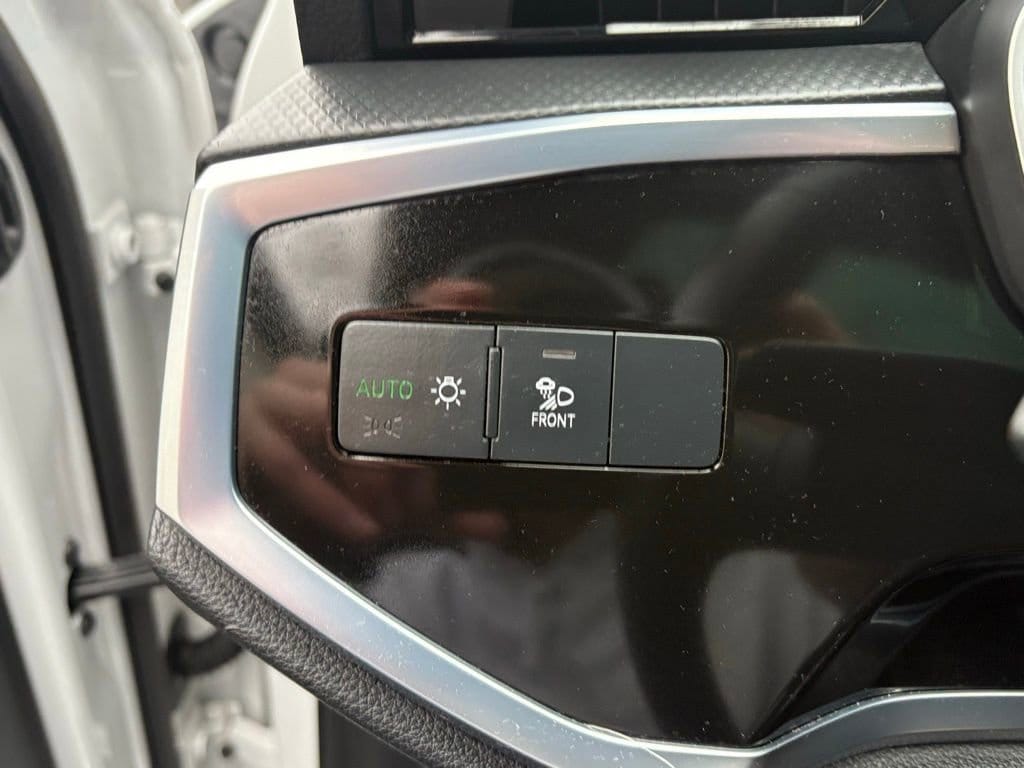 2025 Audi Q3 S Line Premium - Photo 33