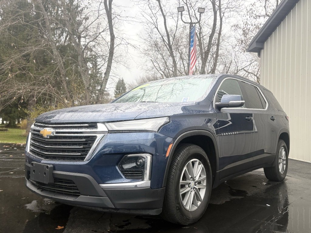 2023 Chevrolet Traverse Cloth photo 3