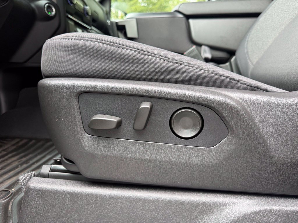 2026 Chevrolet Silverado 1500 Custom - Photo 40