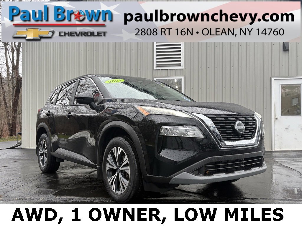 2023 Nissan Rogue SV's photo