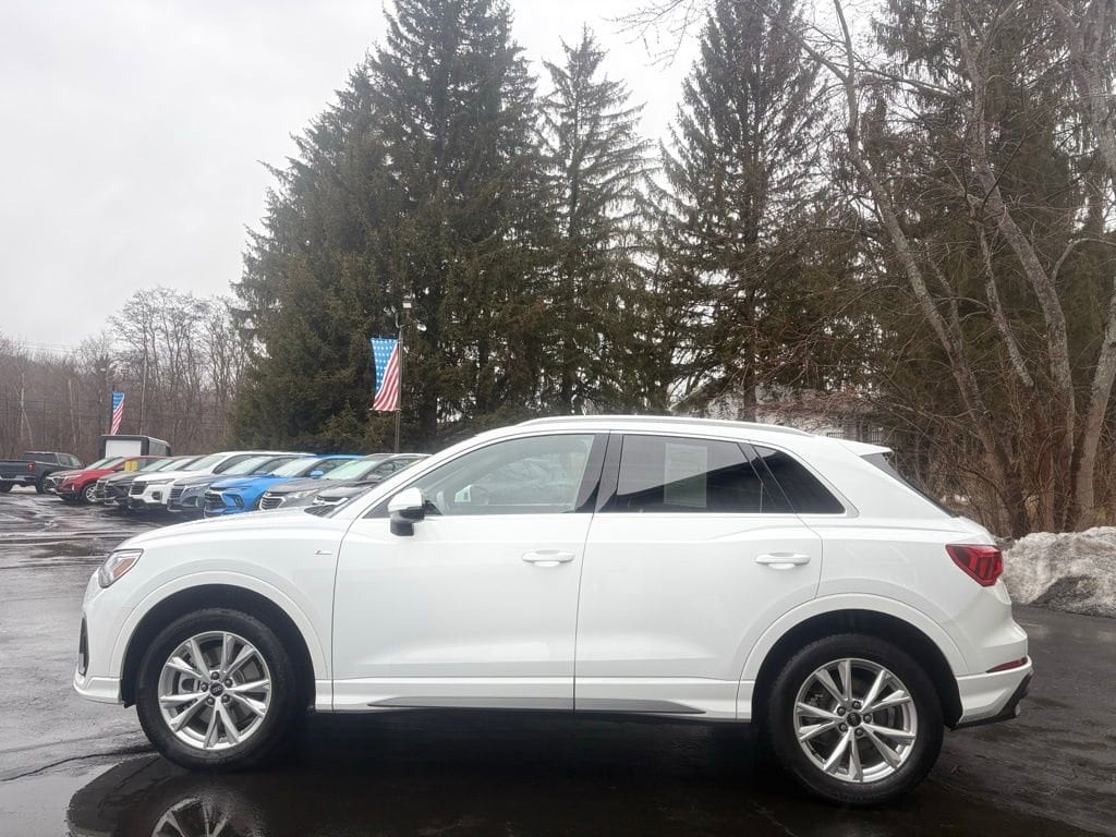2025 Audi Q3 S Line Premium - Photo 9