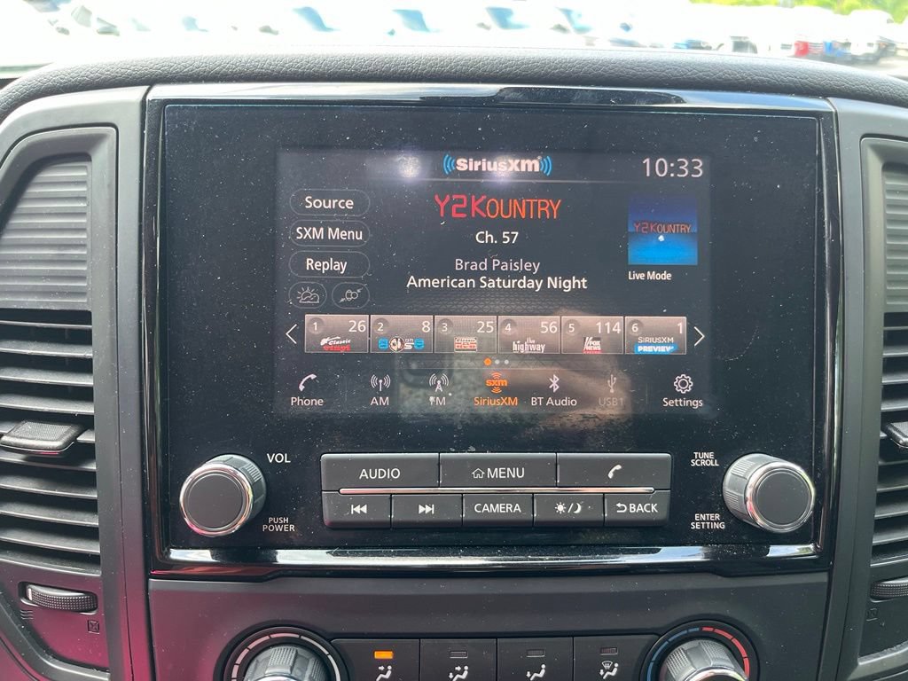 2024 Nissan Titan SV - Photo 20