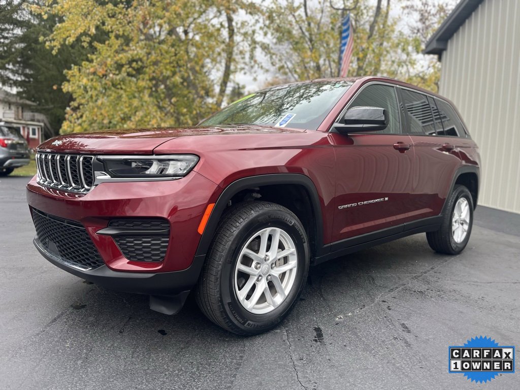 2023 Jeep Grand Cherokee Laredo X photo 2