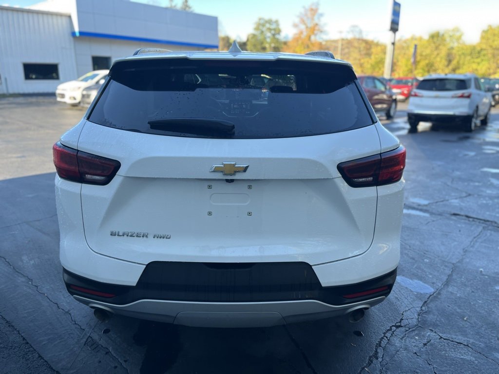 2023 Chevrolet Blazer 2LT photo 4