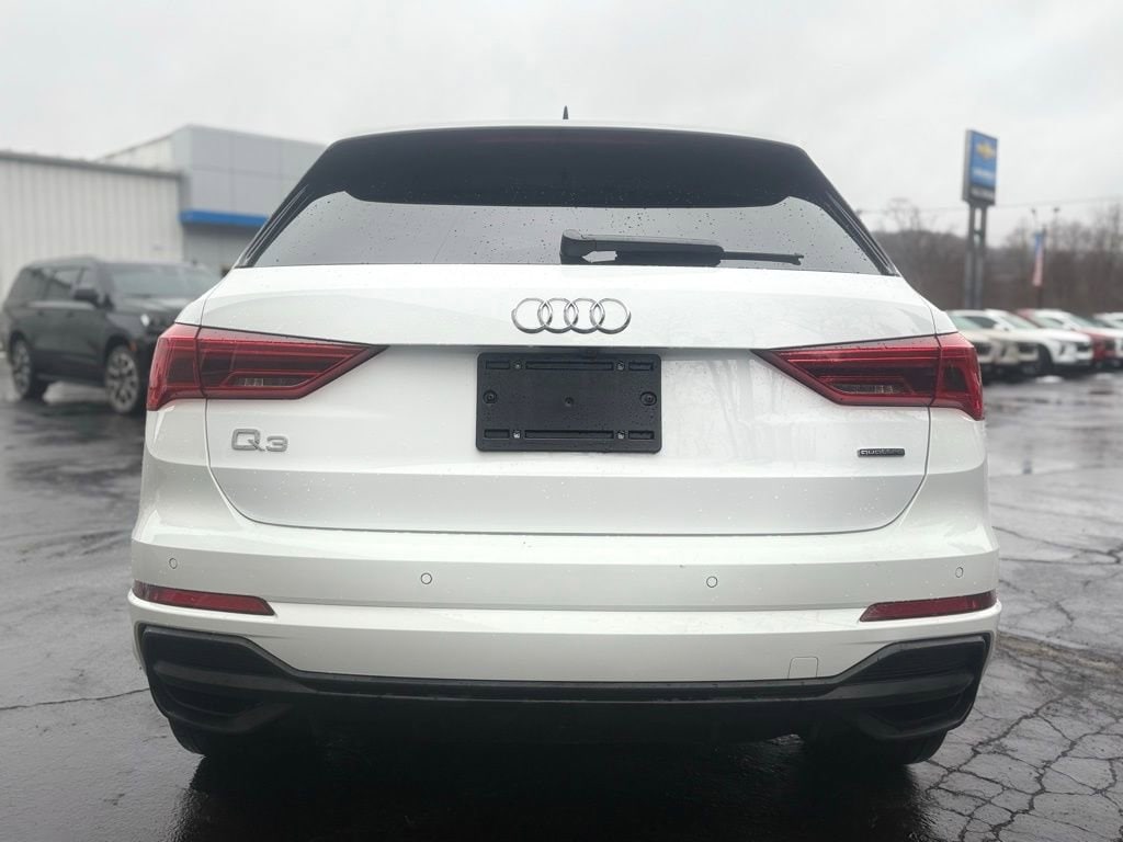 2025 Audi Q3 S Line Premium - Photo 13