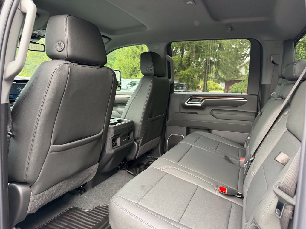 2026 Chevrolet Silverado 3500 HD LT - Photo 39