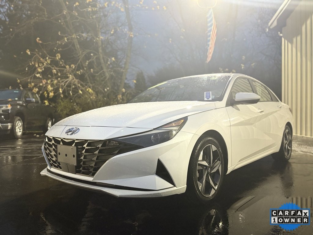 Used 2023 Hyundai Elantra SEL Sedan