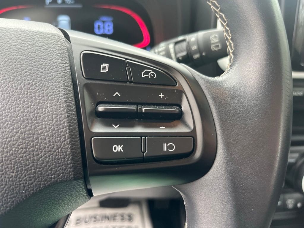 2023 Hyundai Venue Limited - Photo 20