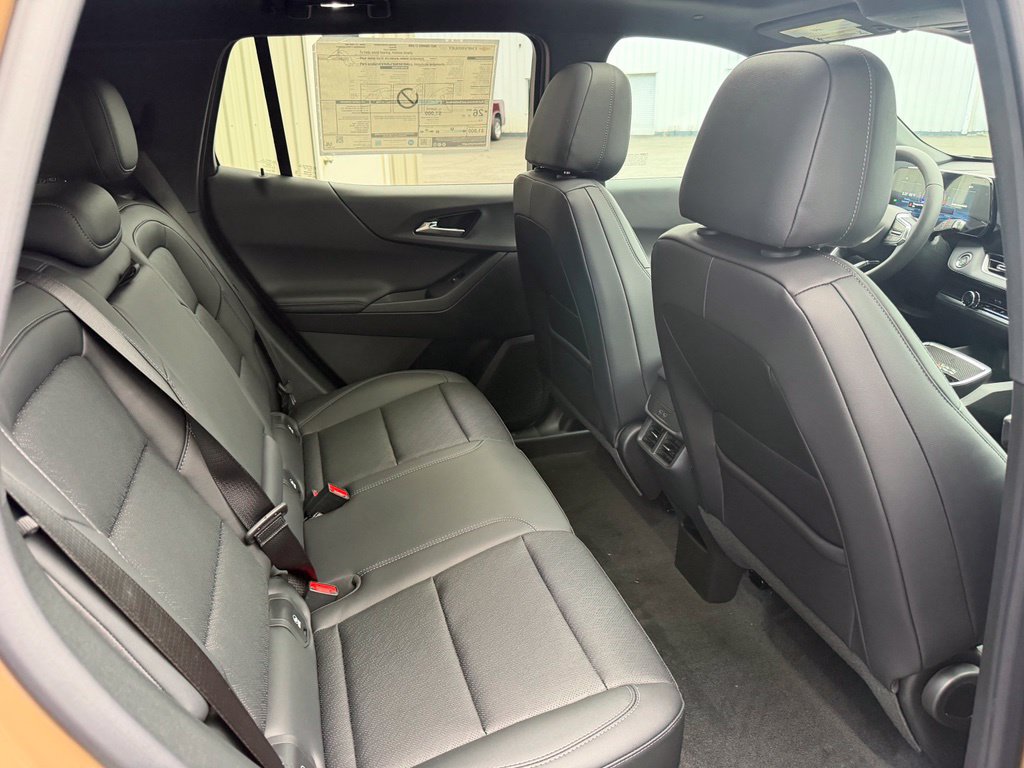 2027 Chevrolet Equinox LT - Photo 47