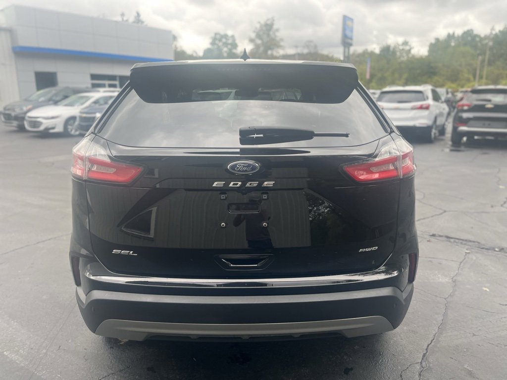 2024 Ford Edge SEL photo 4