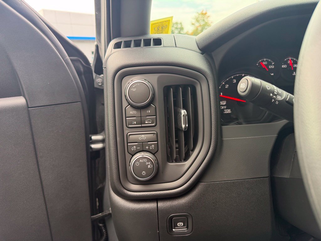 2026 Chevrolet Silverado 1500 Custom - Photo 38