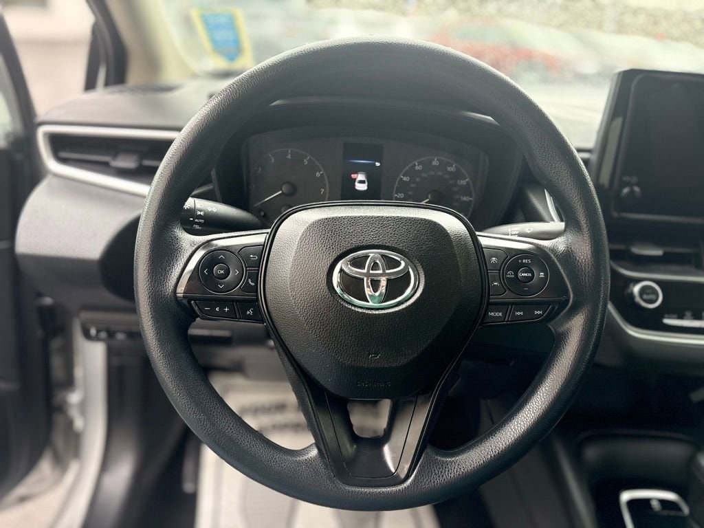 2024 Toyota Corolla LE - Photo 18