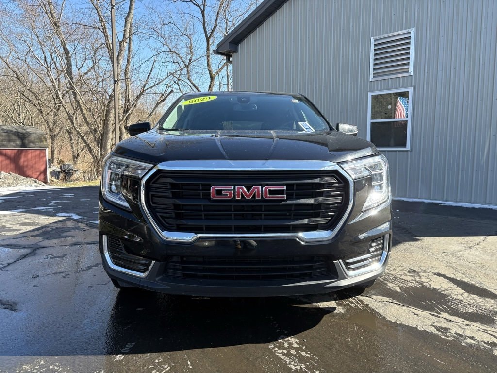 Used 2024 GMC Terrain SLE with VIN 3GKALTEG7RL277641 for sale in Olean, NY