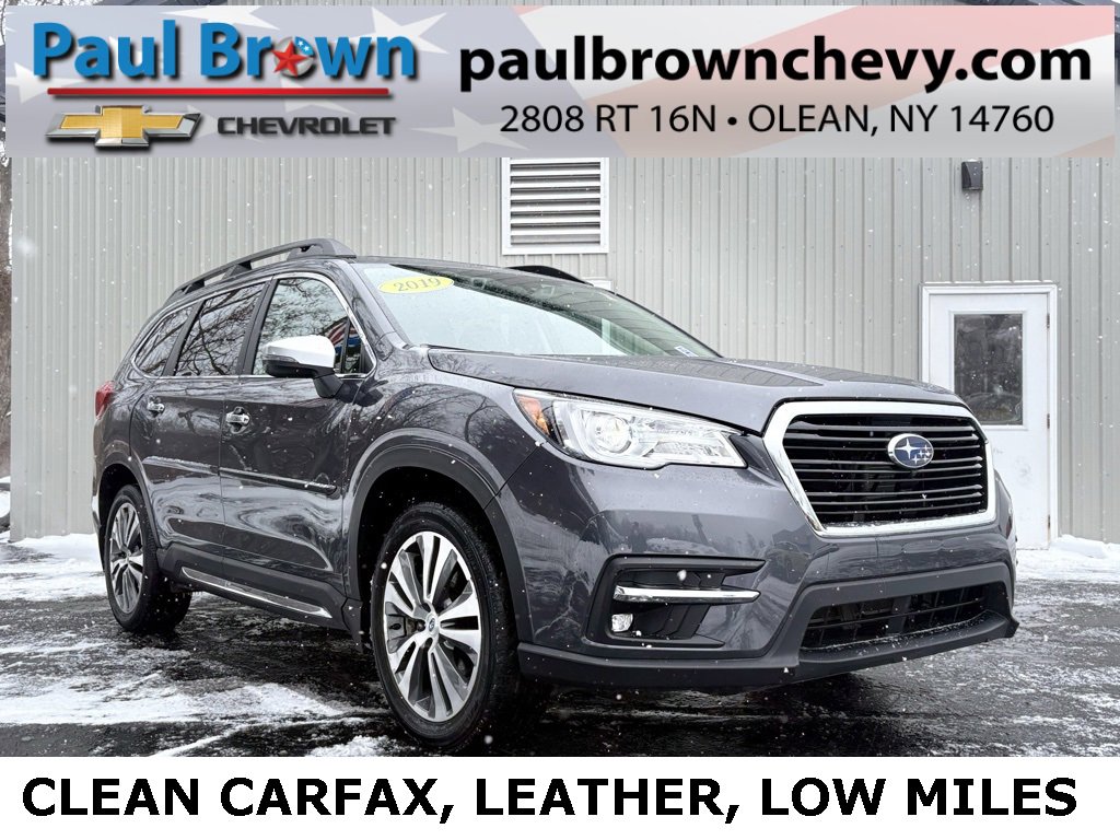 2019 Subaru Ascent Touring's photo