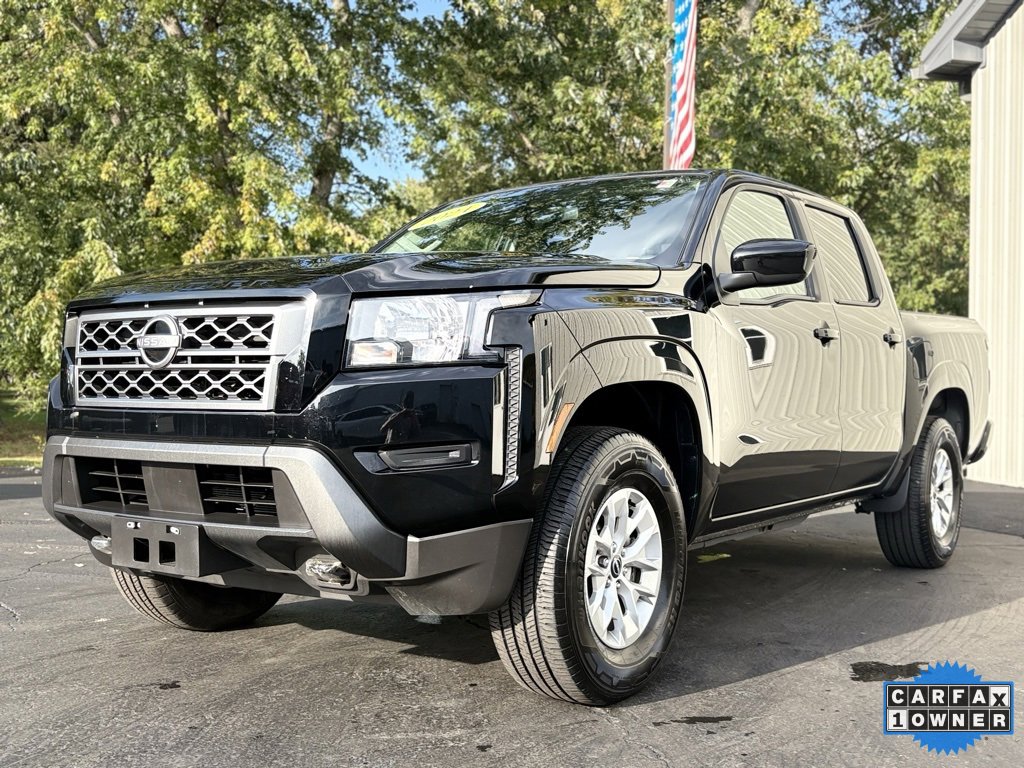 2024 Nissan Frontier SV photo 3