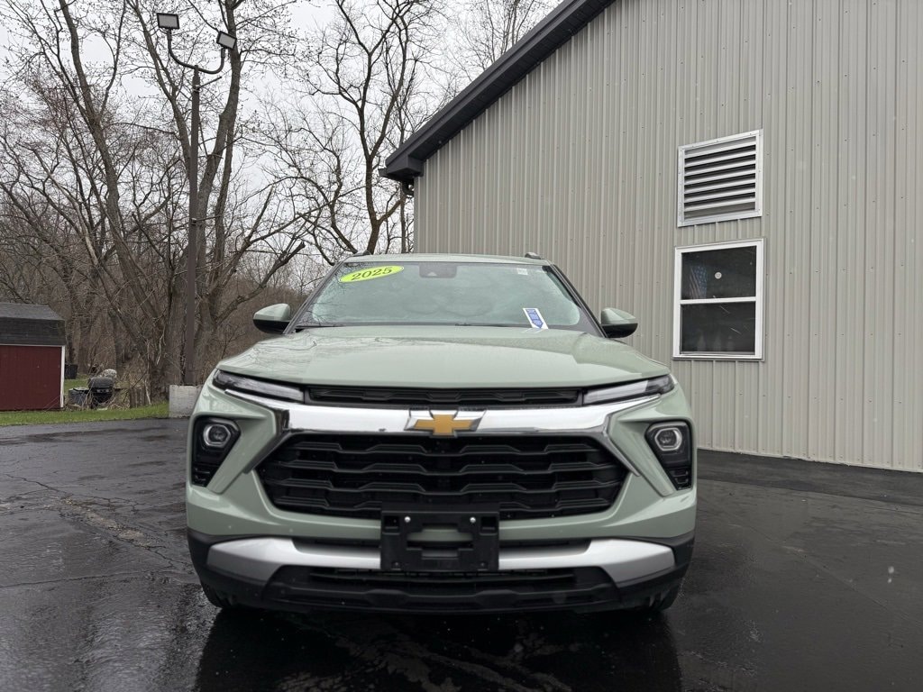Used 2025 Chevrolet Trailblazer LT with VIN KL79MRSL6SB041700 for sale in Olean, NY