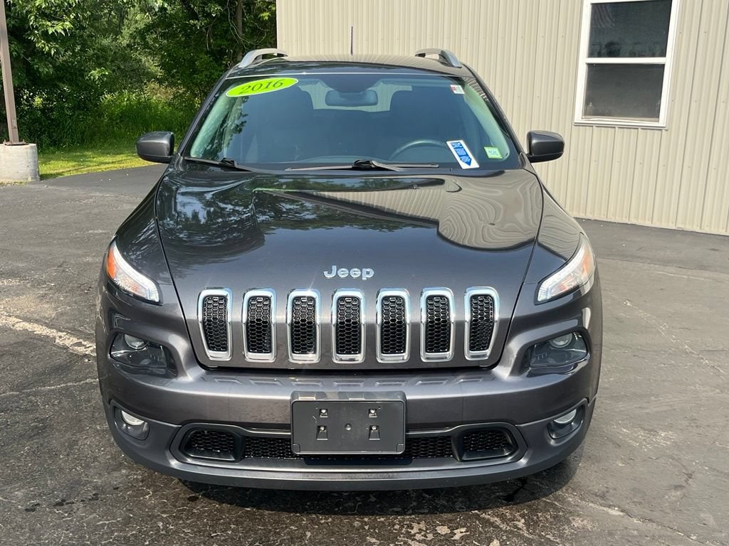 Used 2016 Jeep Cherokee Latitude with VIN 1C4PJMCB5GW333768 for sale in Olean, NY