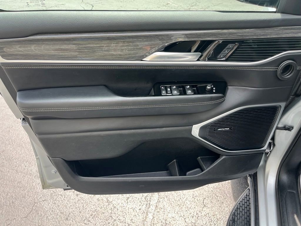 2022 Jeep Wagoneer Series II - Photo 37