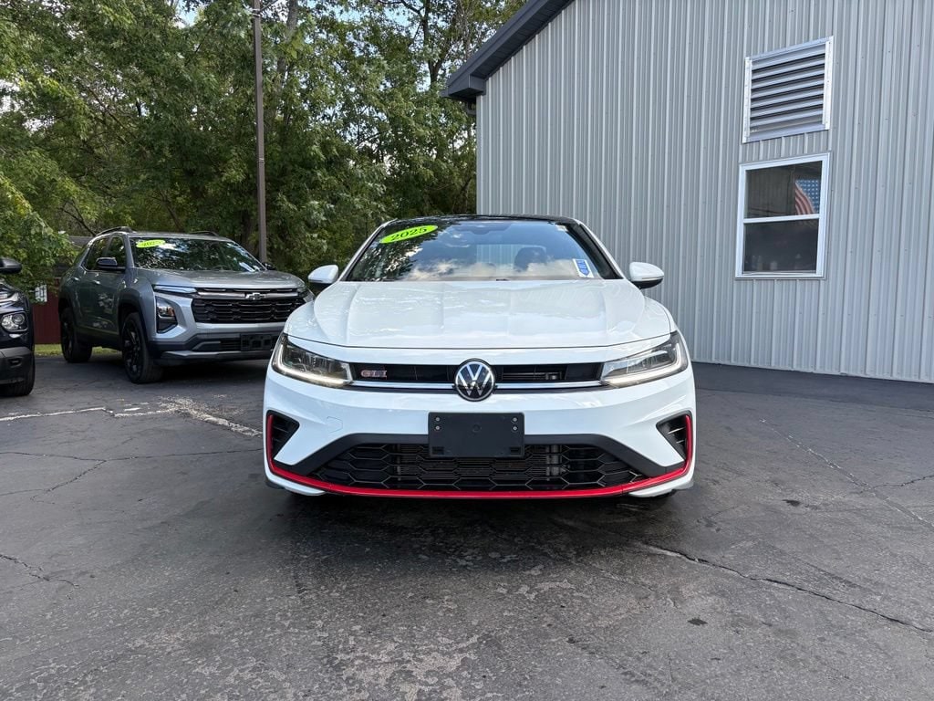 3VW2T7BU8SM070223