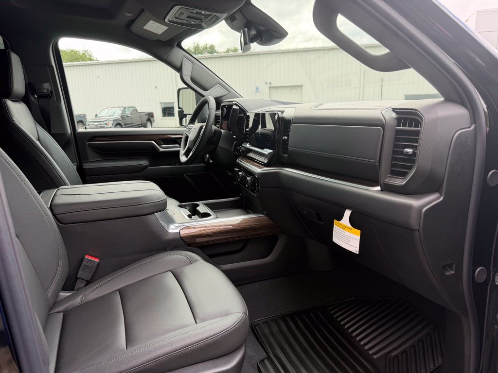2026 Chevrolet Silverado 3500 HD LT - Photo 48