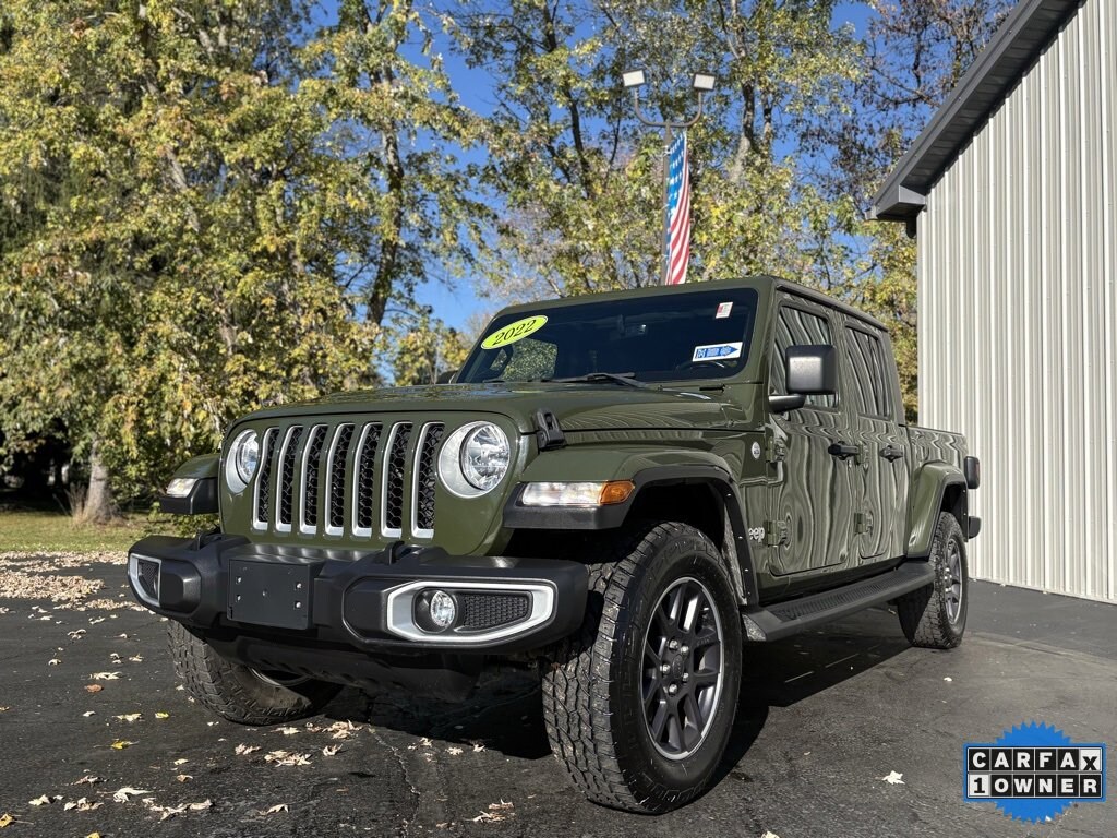 2022 Jeep Gladiator Overland photo 2