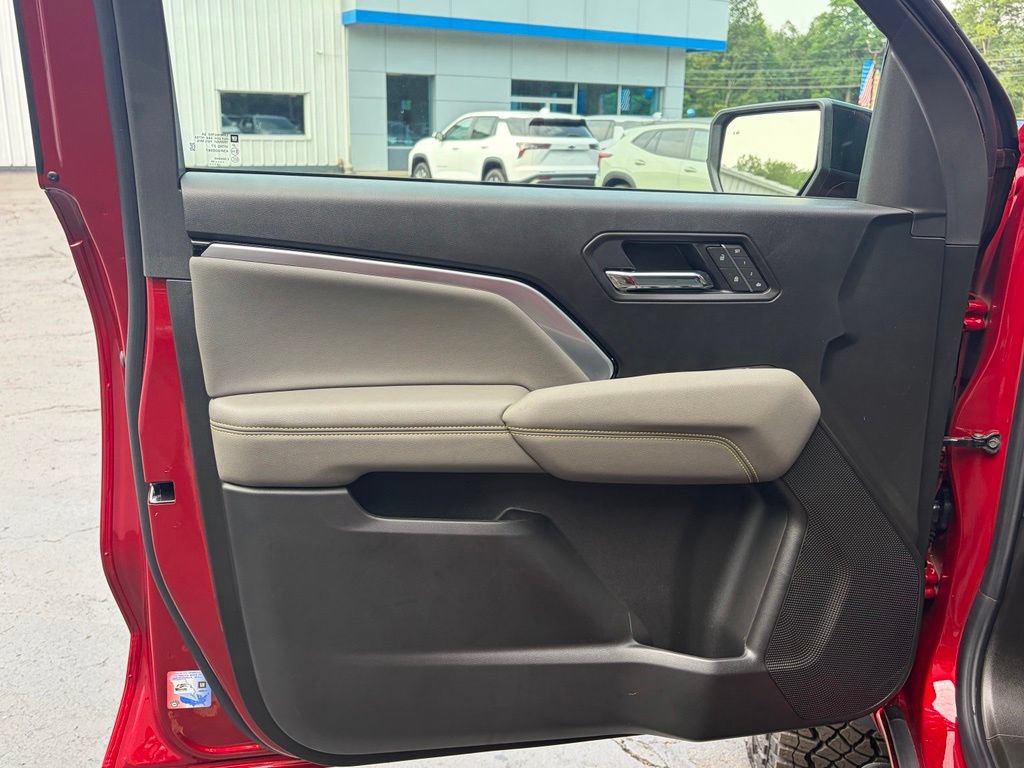 2026 Chevrolet Colorado ZR2 - Photo 27