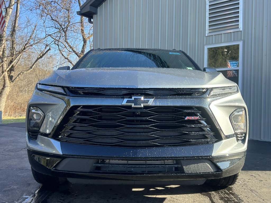 2026 Chevrolet Blazer RS photo 2
