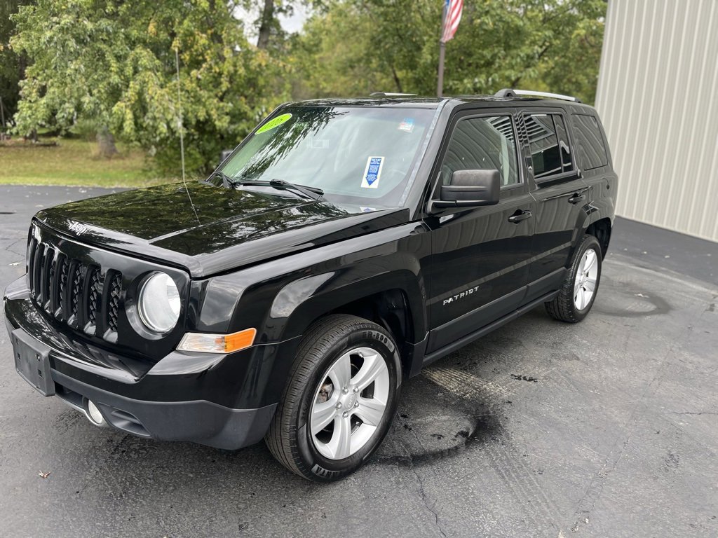 2016 Jeep Patriot Latitude High Altitude Altitude Edition photo 3