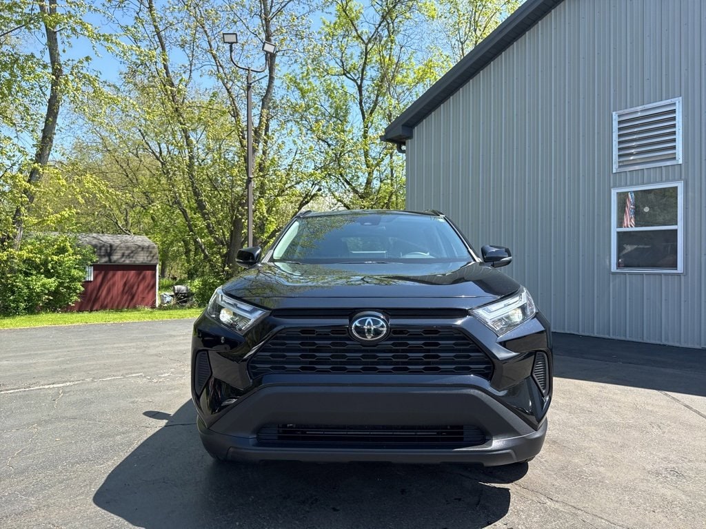 Used 2022 Toyota RAV4 XLE with VIN 2T3P1RFV4NW270399 for sale in Olean, NY
