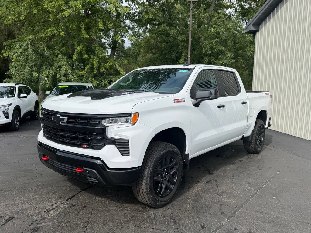 2026 Chevrolet Silverado 1500 LT Trail Boss - Photo 3