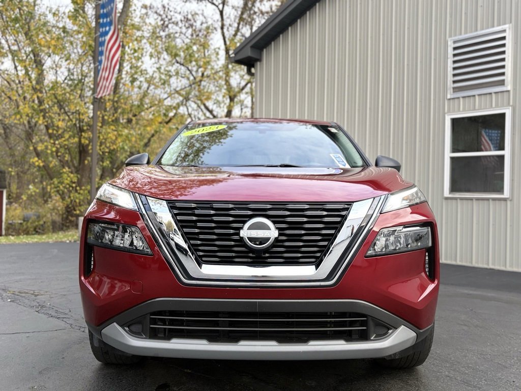 2023 Nissan Rogue S photo 2
