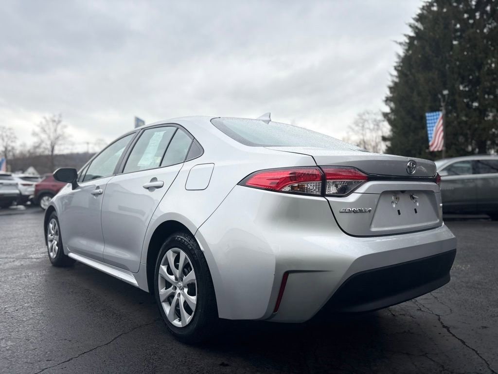 2024 Toyota Corolla LE - Photo 8