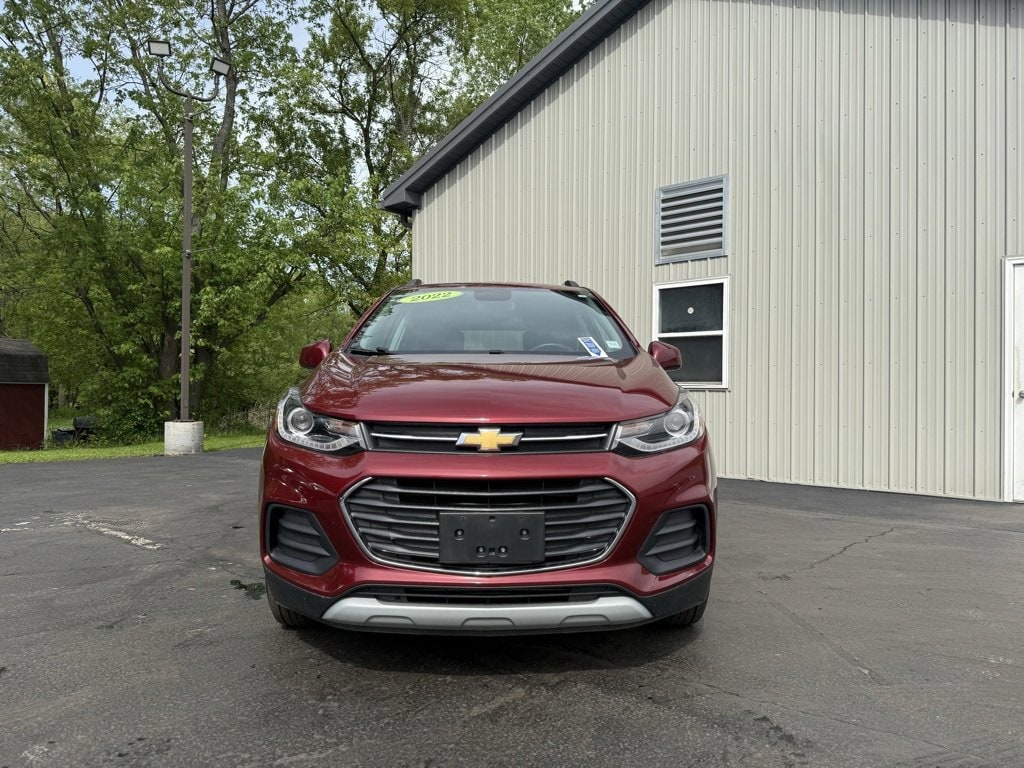 Used 2022 Chevrolet Trax LT with VIN KL7CJPSM7NB511314 for sale in Olean, NY