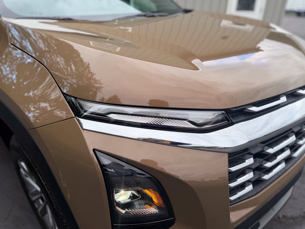 2027 Chevrolet Equinox LT - Photo 15