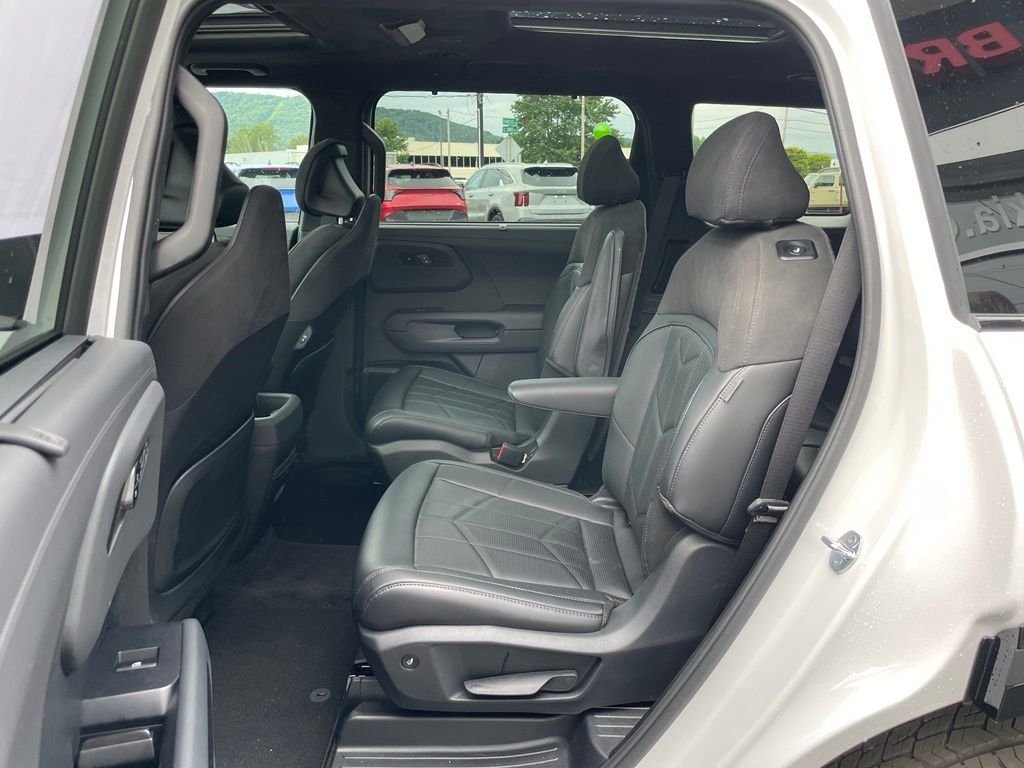 2027 Kia Telluride X-Pro SX Prestige - Photo 30
