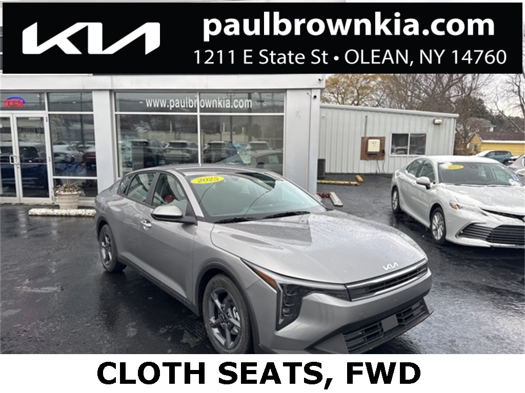 2025 Kia K4 LXS's photo