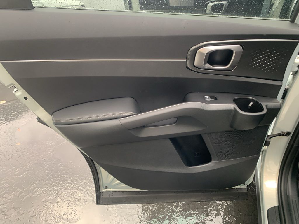 2026 Kia Sorento EX - Photo 36