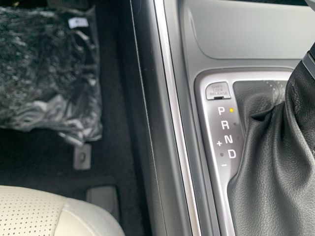 2026 Kia Sorento EX - Photo 24