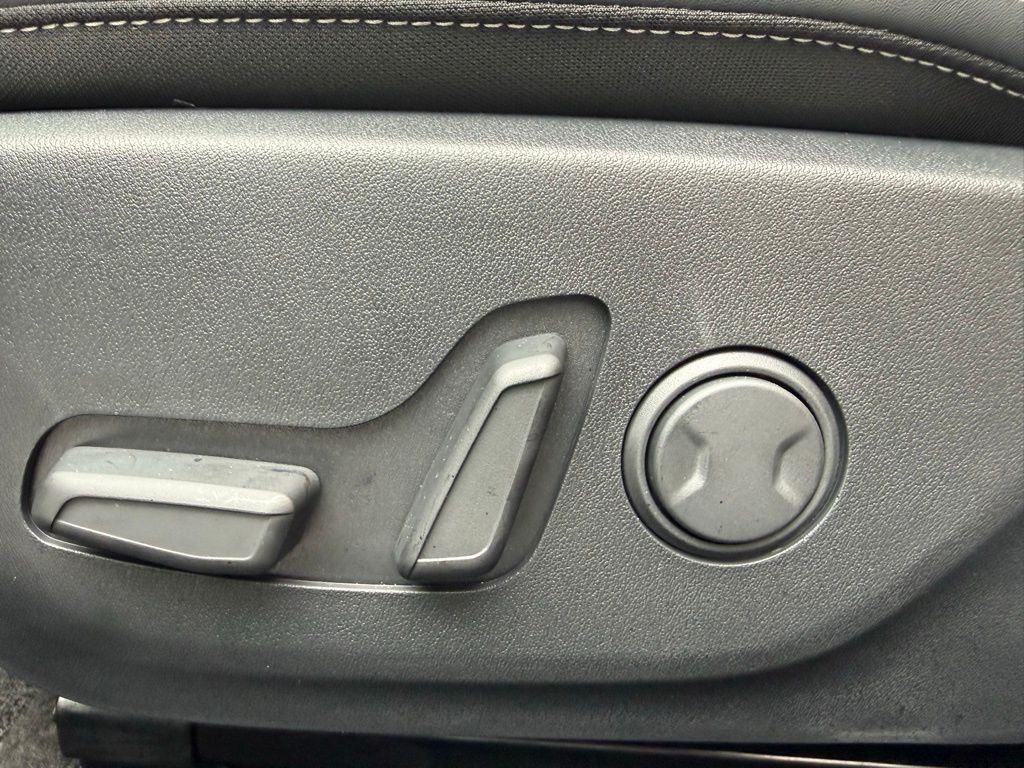 2026 Kia K4 GT-Line Turbo - Photo 10