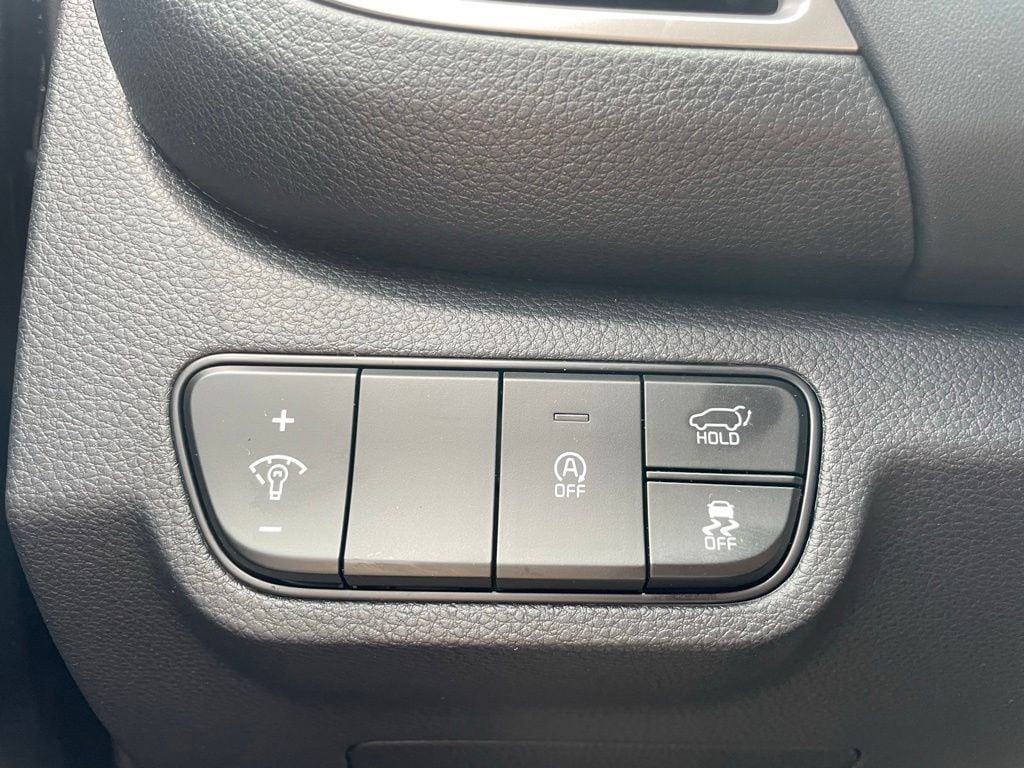 2026 Kia Seltos EX - Photo 17